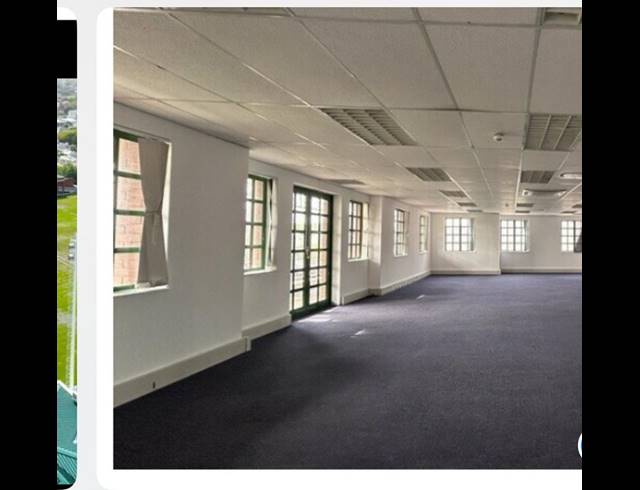 BUSINESS PROPERTY TO RENT IN MEADOWRIDGE